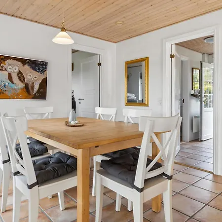 3 Bedroom Beautiful In * Tarm