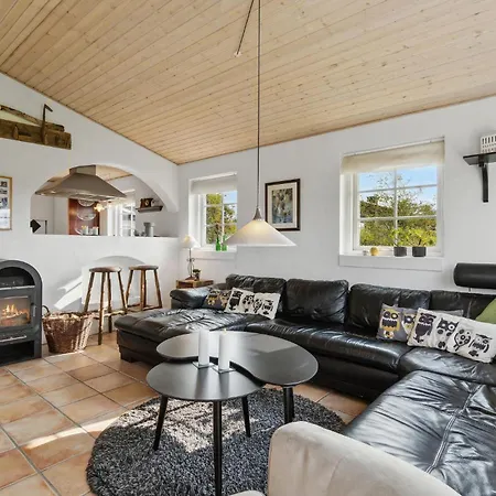 Tatil Evi 3 Bedroom Beautiful In *